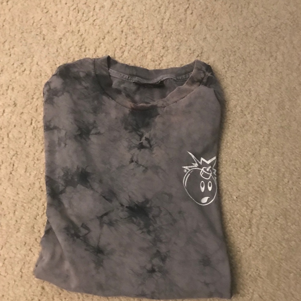 The hundreds camo bomb logo